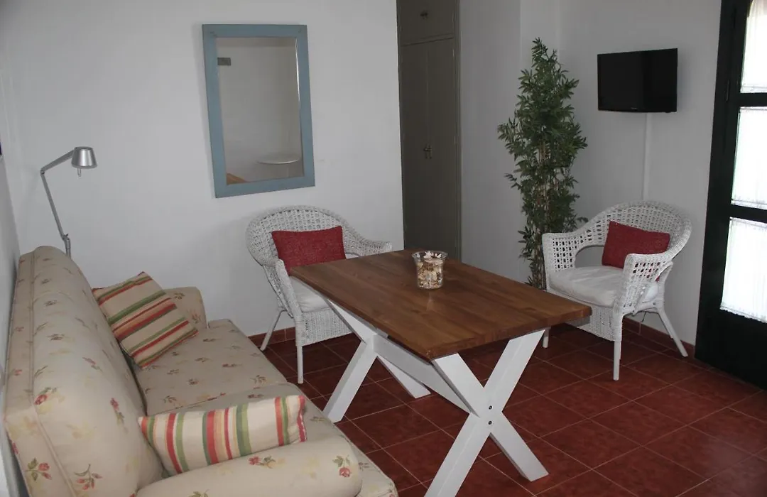 Apartamentos Peregrinos-1